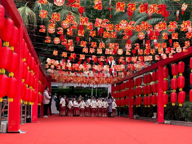 玛多县文化资源深度挖掘：构建具有城市辨识度的文旅内容矩阵